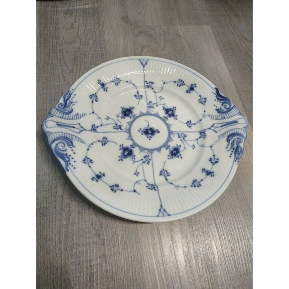 Royal Copenhagen Plate Fluted Rare Cake Serving Plate 1/319 White Blue Tray